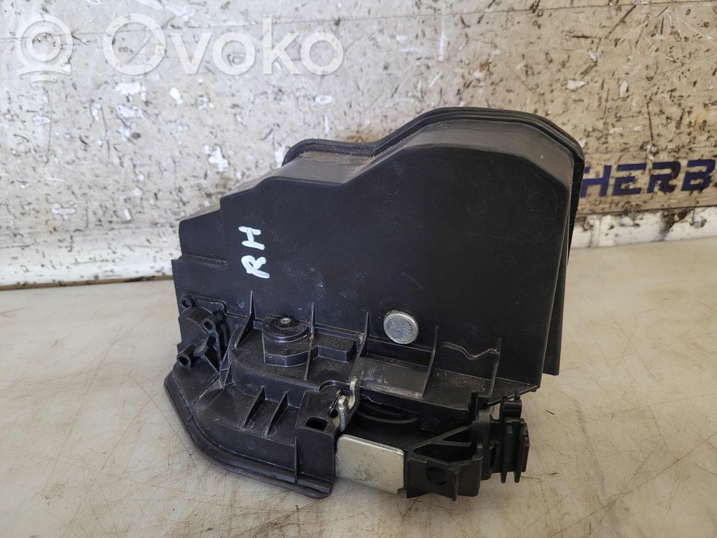 BMW 3 F30 F35 F31 Încuietoare ușă spate