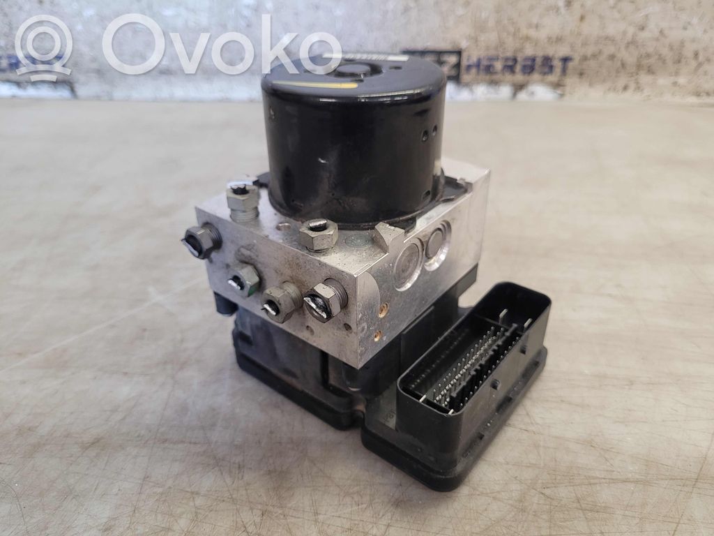 Volvo V60 ABS Blokas