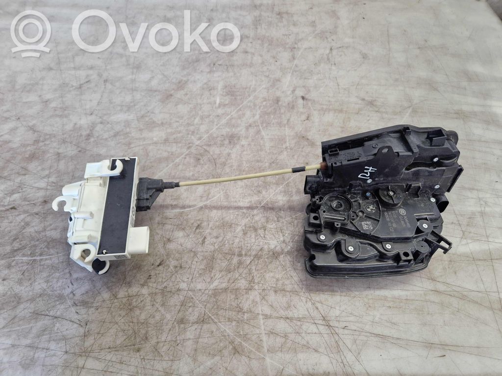 BMW 7 G11 G12 Zamek drzwi tylnych 
