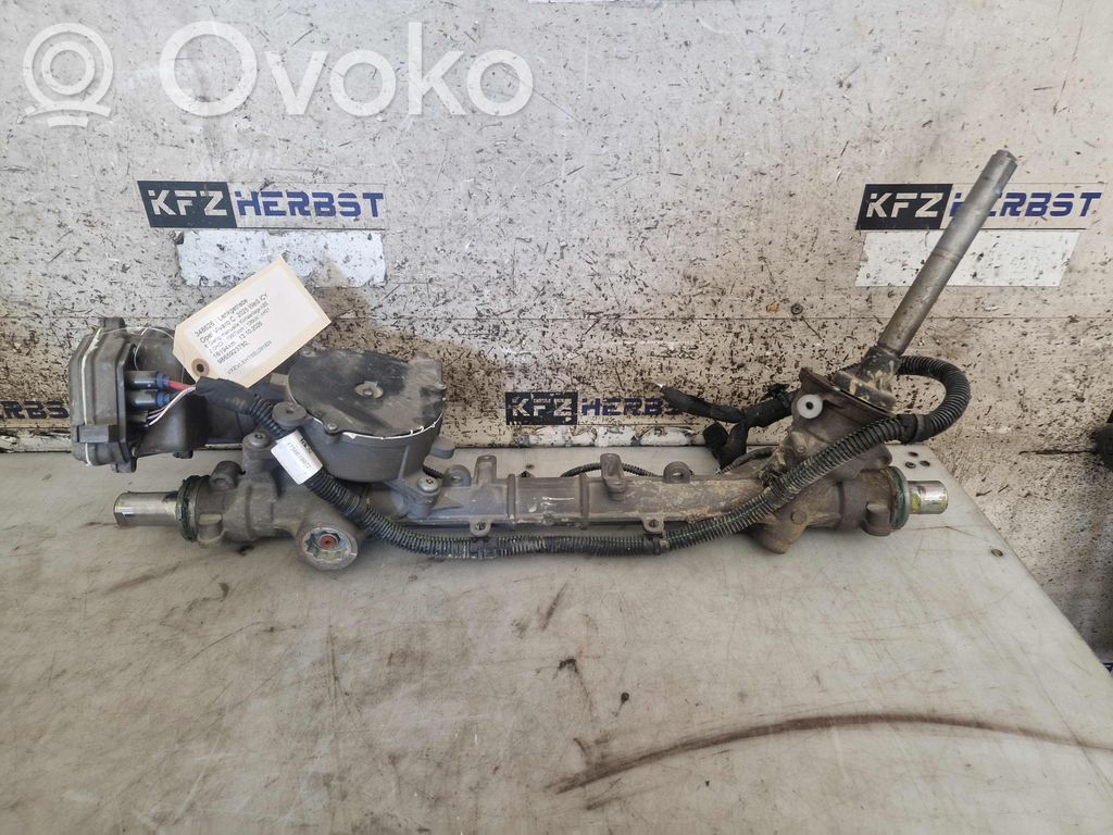 Opel Vivaro Lenkgetriebe 