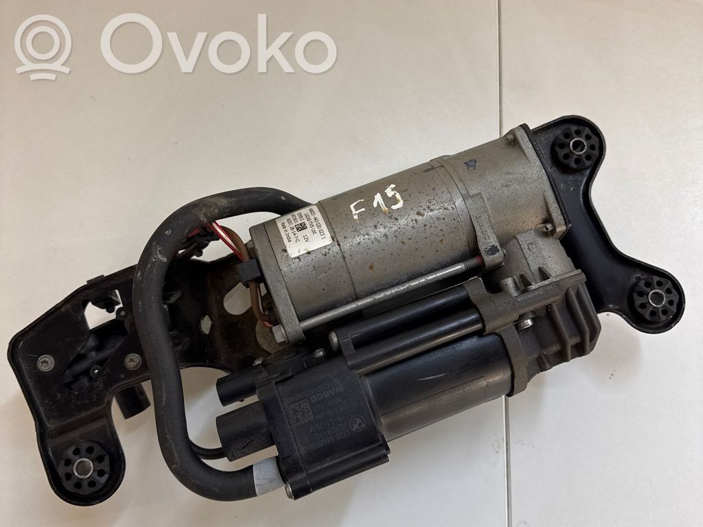 BMW X5 F15 Kompresor zawieszenia tylnego pneumatycznego 