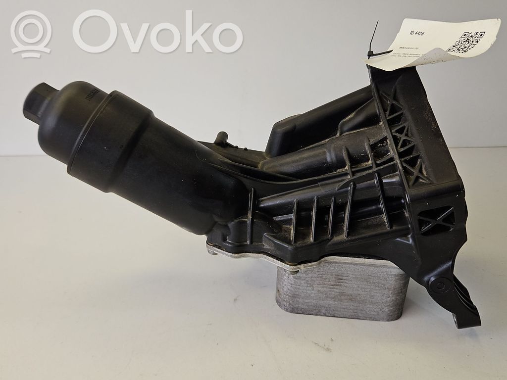 BMW 5 G30 G31 G38 Nakrętka filtra oleju 