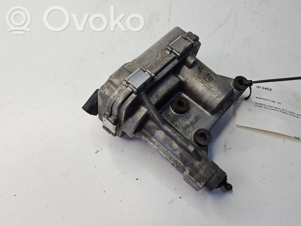 BMW X6 E71 Turbinos elektrinis valdymo aktuatorius 