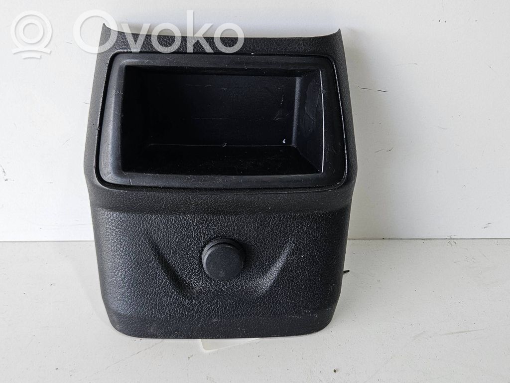 BMW 2 F45 Muu keskikonsolin (tunnelimalli) elementti 
