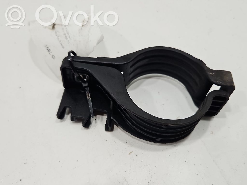 BMW 6 F12 F13 Bridă fixare filtru combustibil 