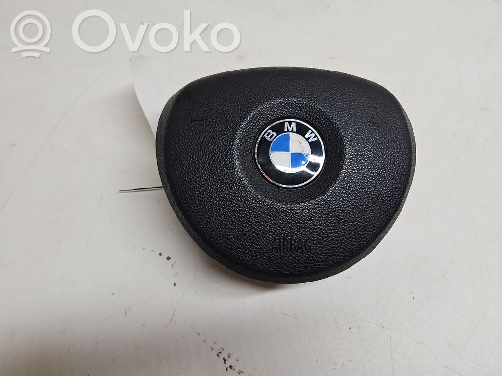 Steering wheel airbag   3051641