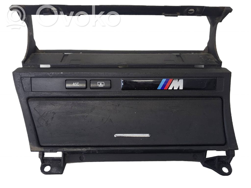 Cenicero del coche   51168268888,310220000,310260000,51168268887