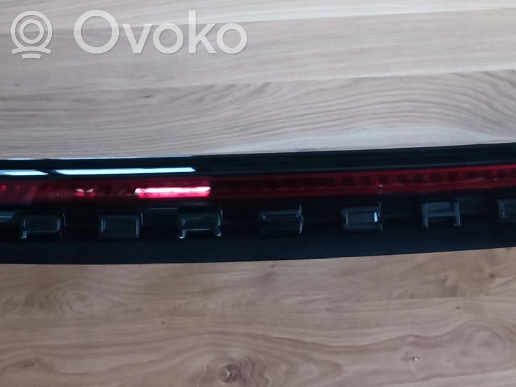 Porsche Panamera (976) Takaluukun takavalot 