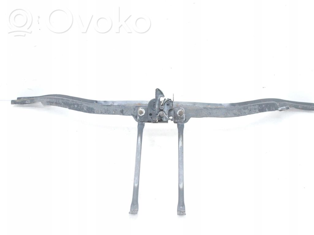 Jeep Grand Cherokee (WK) Engine bonnet/hood lock trim molding 