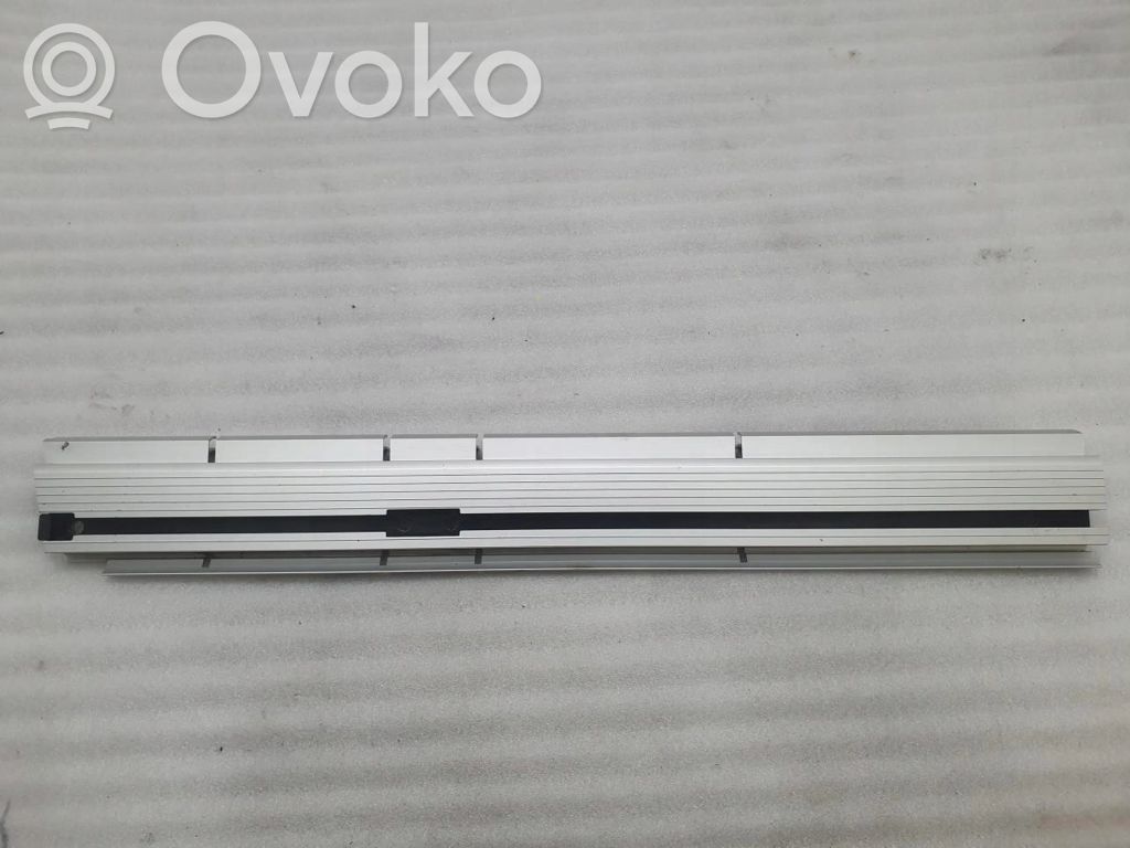 BMW X6 E71 (C) pillar trim 