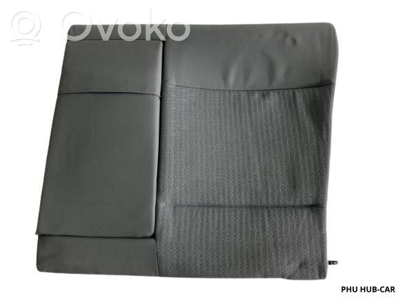 BMW 3 E46 Kita (-os) sėdynė (-ės) 