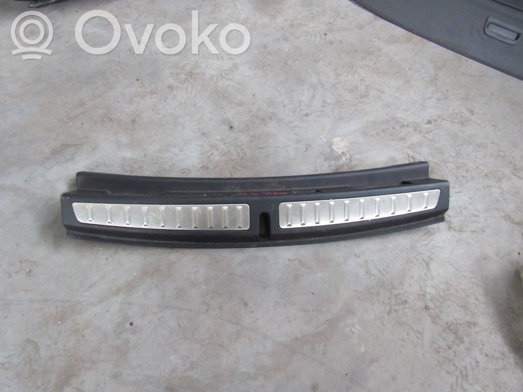 BMW 1 F40 Trunk/boot sill cover protection 