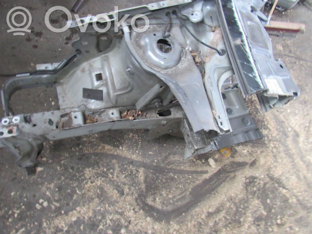 Front quarter panel