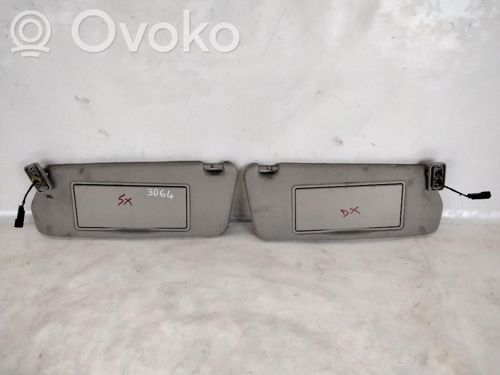 Opel Omega B1 Skydelis nuo saulės 