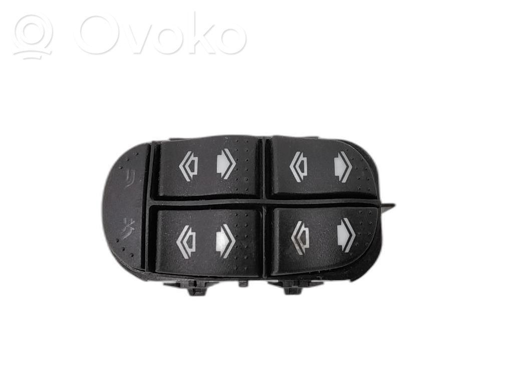 Ford Focus Elektrinių langų jungtukas 