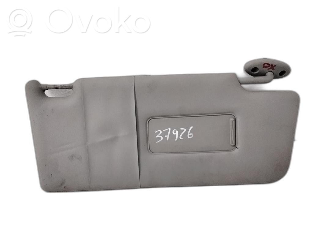 Ford Mondeo Mk III Skydelis nuo saulės 