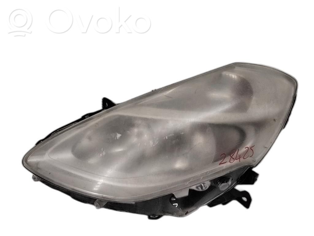 Renault Clio III Lampa przednia 