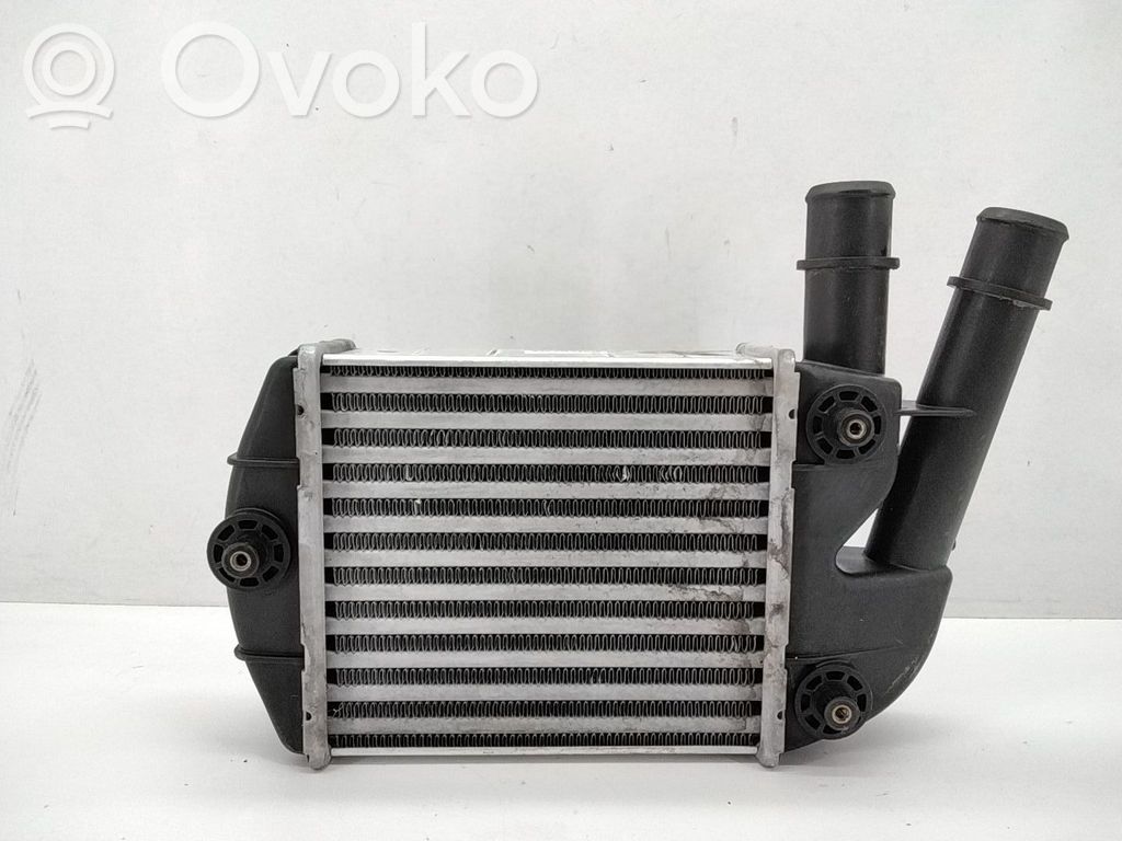Fiat Panda II Interkūlerio radiatorius 