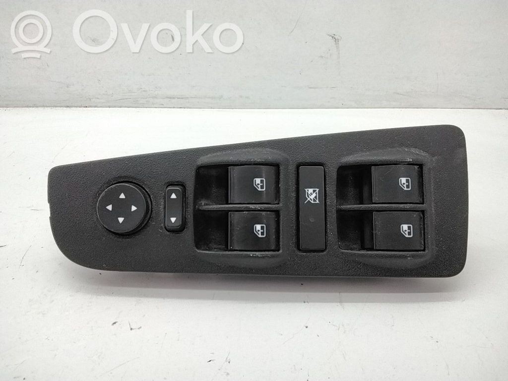 Fiat Bravo Interruptor del elevalunas eléctrico 