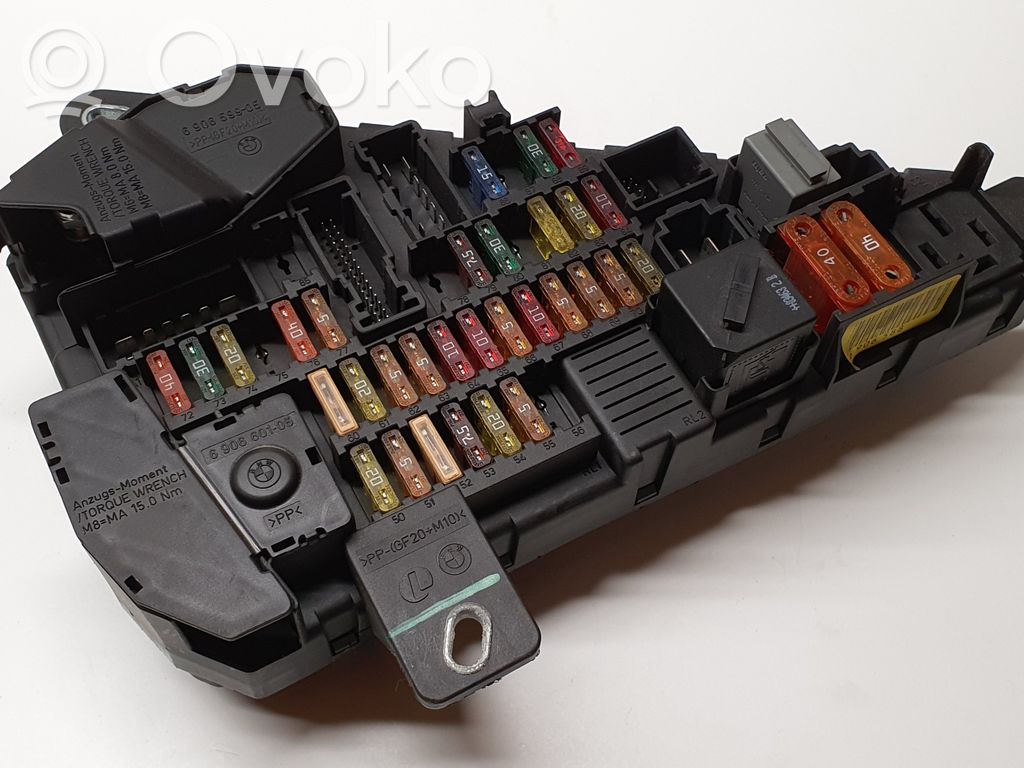 BMW 5 E60 E61 Fuse module 