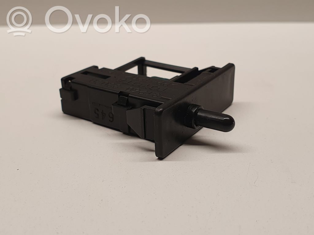 Toyota Corolla Verso AR10 Glove box light 
