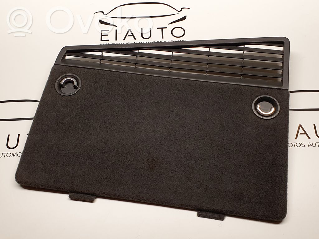 Volkswagen Phaeton Trunk/boot lower side trim panel 