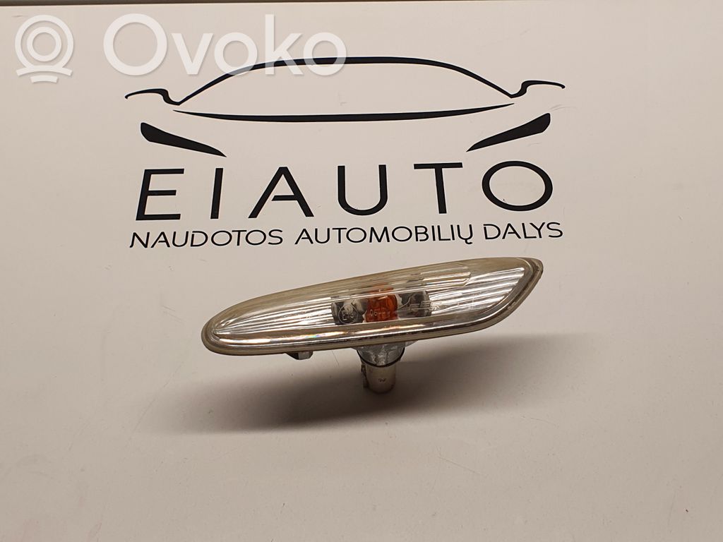 BMW 5 E60 E61 Front fender indicator light 