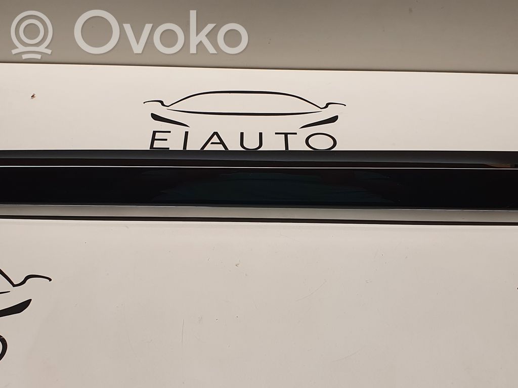 Porsche Cayenne (92A) Ramka deski rozdzielczej 