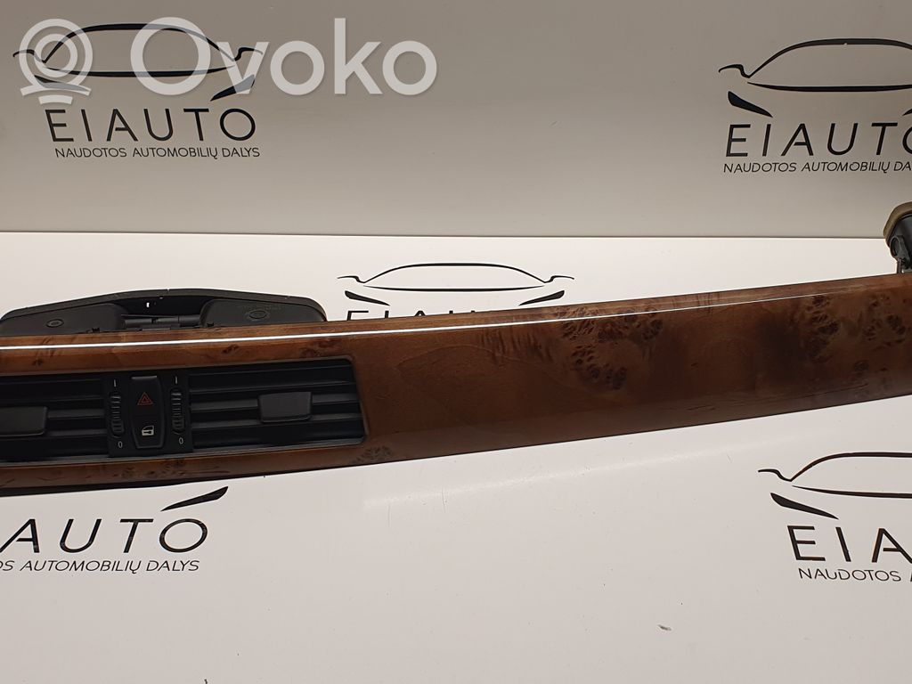 BMW 5 E60 E61 Panelės apdailos skydas (centrinis) 