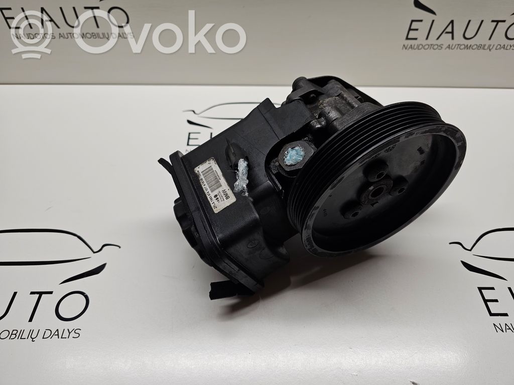 BMW 5 E60 E61 Power steering pump 