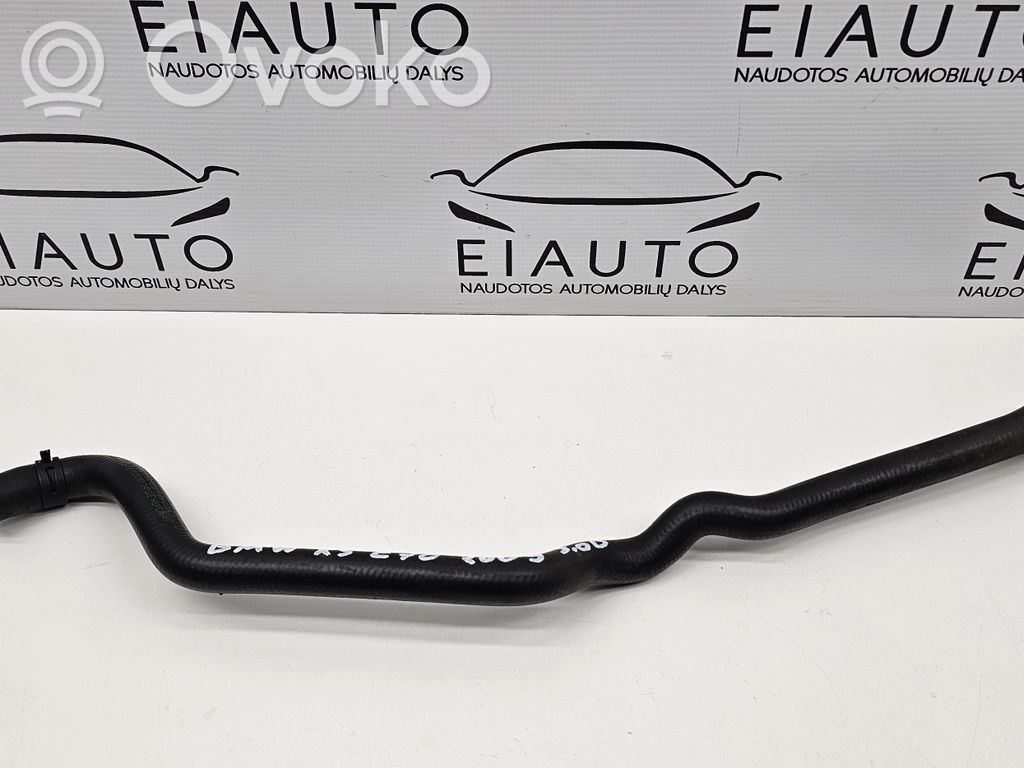 BMW X5 E70 Engine coolant pipe/hose 