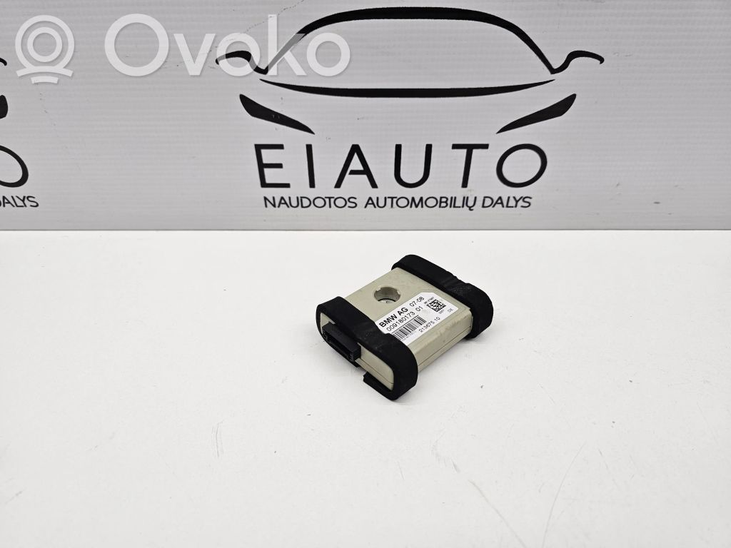 BMW X6 E71 Aerial antenna amplifier 