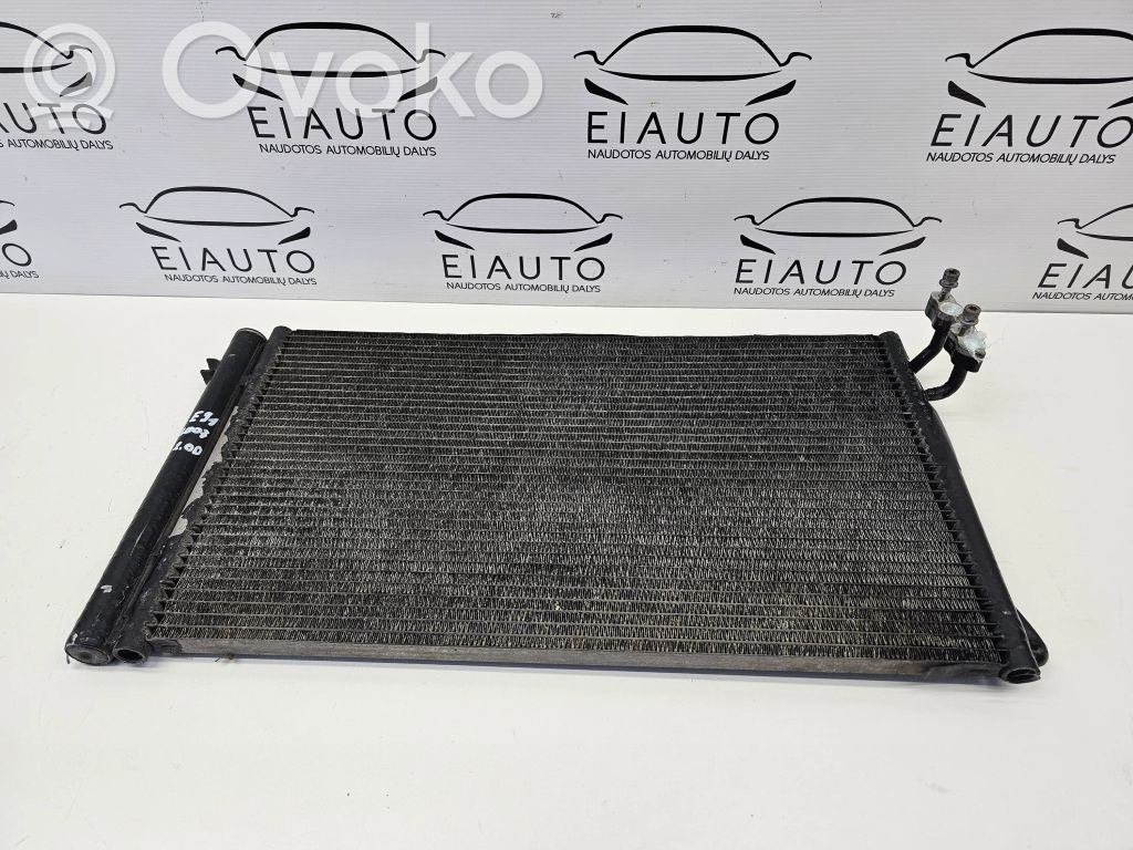 BMW 3 E90 E91 Oro kondicionieriaus radiatorius aušinimo 
