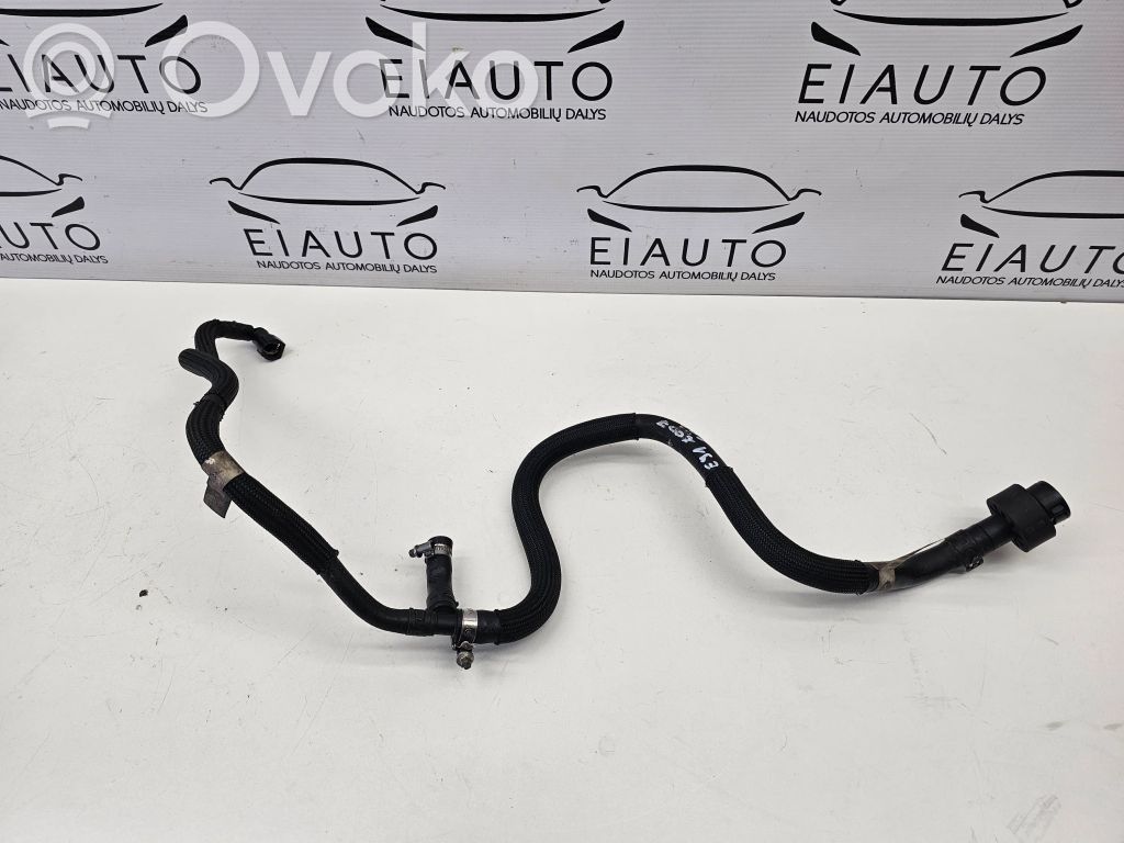 BMW 3 E90 E91 Fuel line/pipe/hose 