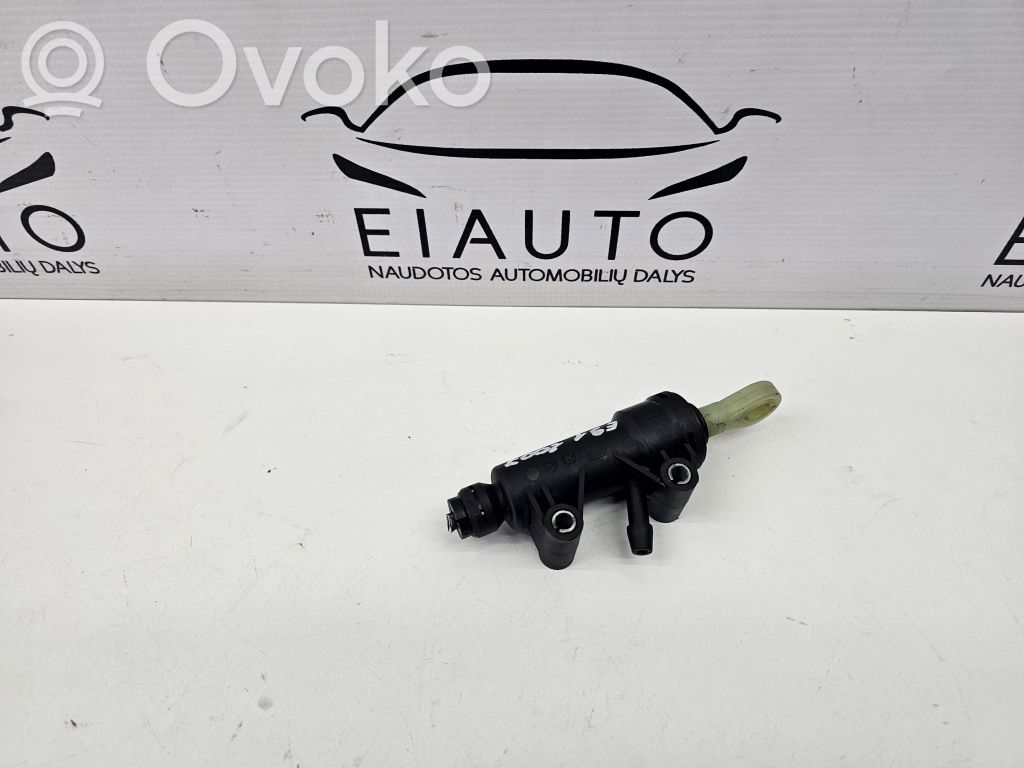 BMW 3 E90 E91 Cilindro maestro de embrague 