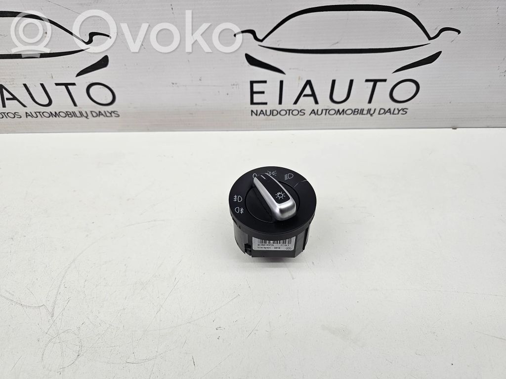 Volkswagen PASSAT CC Light switch 