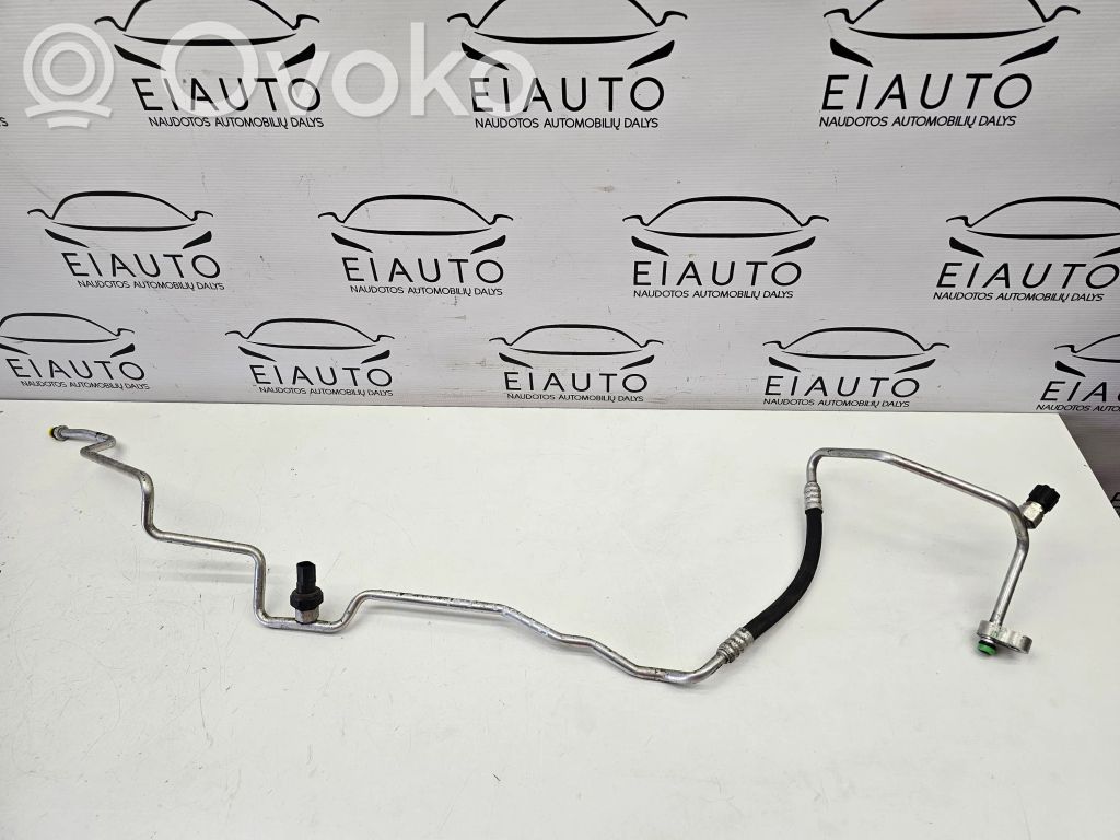 BMW 5 E60 E61 Ilmastointilaitteen putki (A/C) 