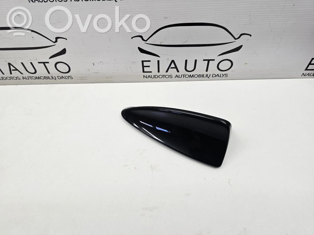 BMW 5 E60 E61 Stogo (GPS) antenos dangtelis 