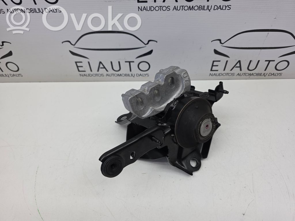 Toyota Yaris Cross Engine mount bracket 