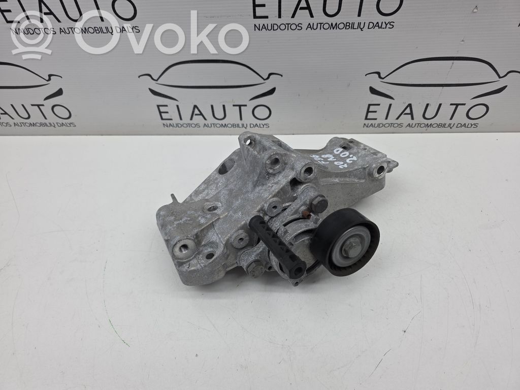 BMW 4 F36 Gran coupe Generator/alternator bracket 