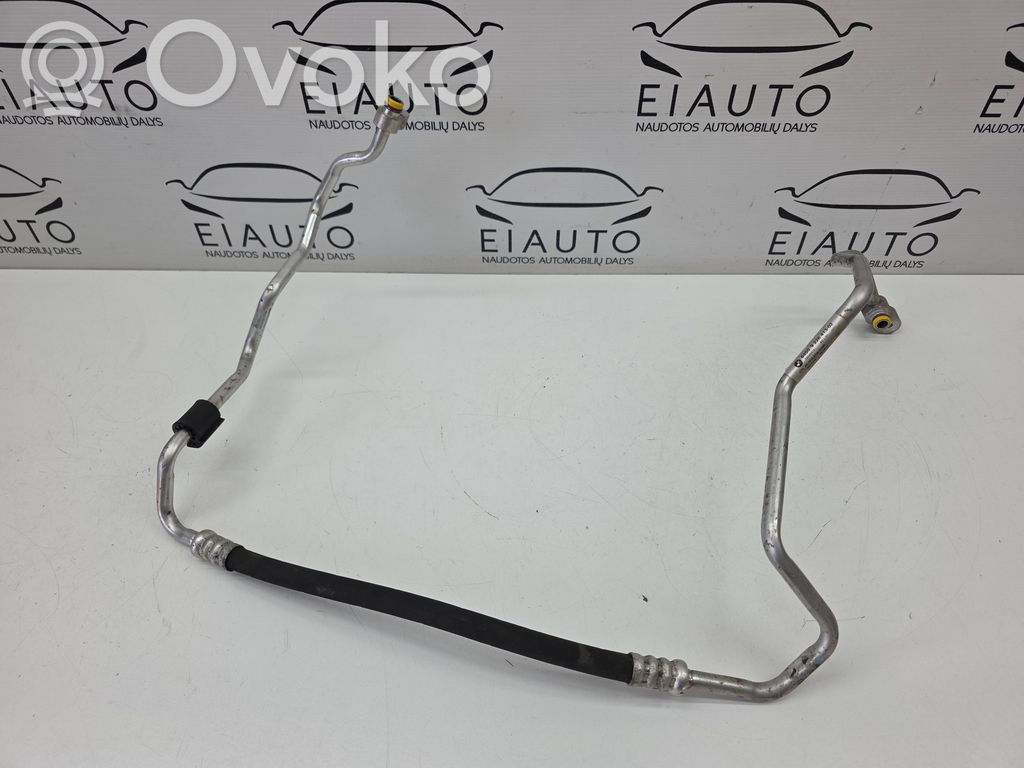 BMW 3 E92 E93 Ilmastointilaitteen putki (A/C) 