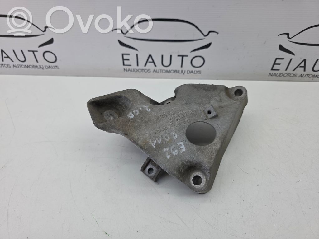 BMW 3 E92 E93 Engine mounting bracket 