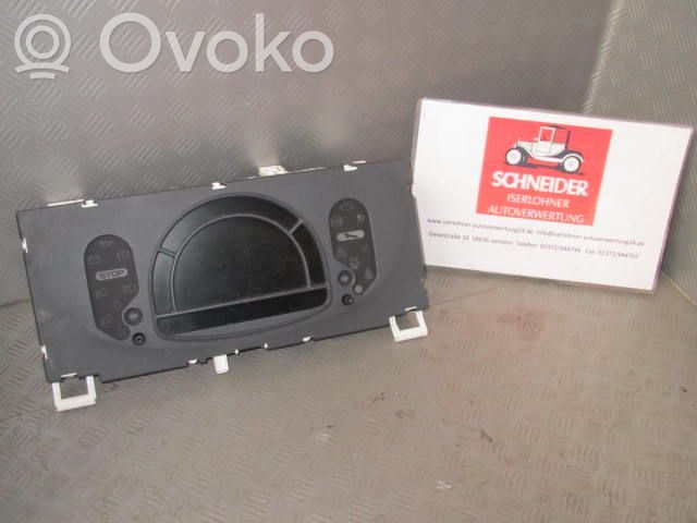 Renault Modus Speedometer (instrument cluster) 