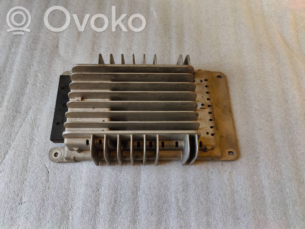 Vahvistin   8E5035223E,355016,290340001