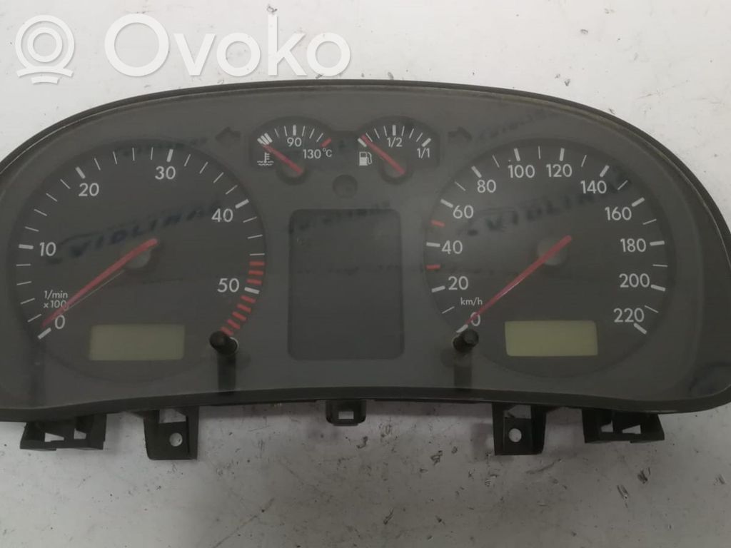 Volkswagen Golf IV Licznik / Prędkościomierz 