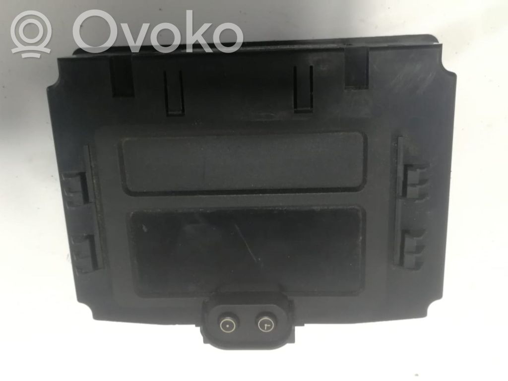 Opel Zafira A Screen/display/small screen 