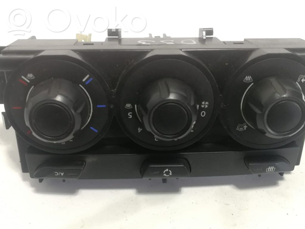 Climate control unit   400018004