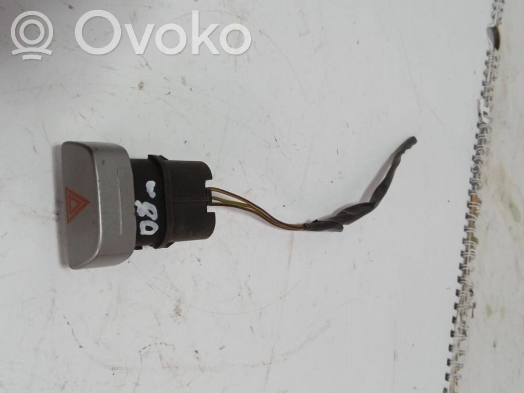 Ford Focus Hazard light switch 