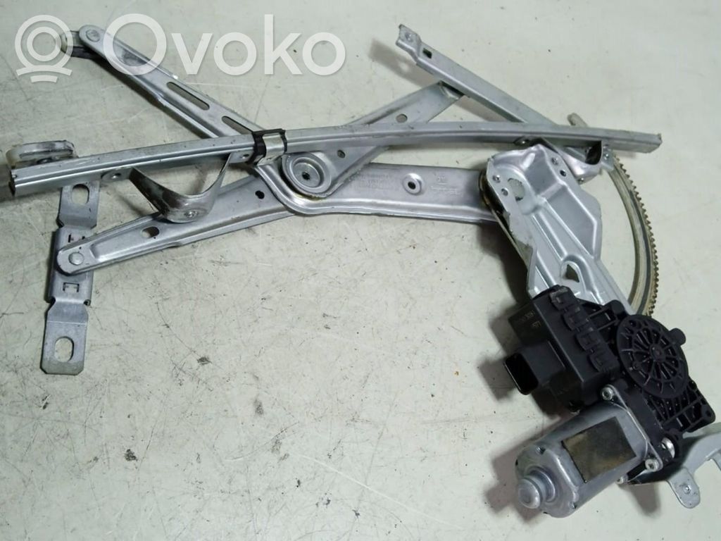 Opel Astra H Elektryczny podnośnik szyby drzwi przednich 