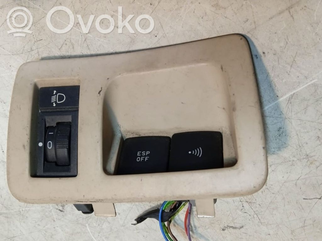 Peugeot 607 Headlight level height control switch 